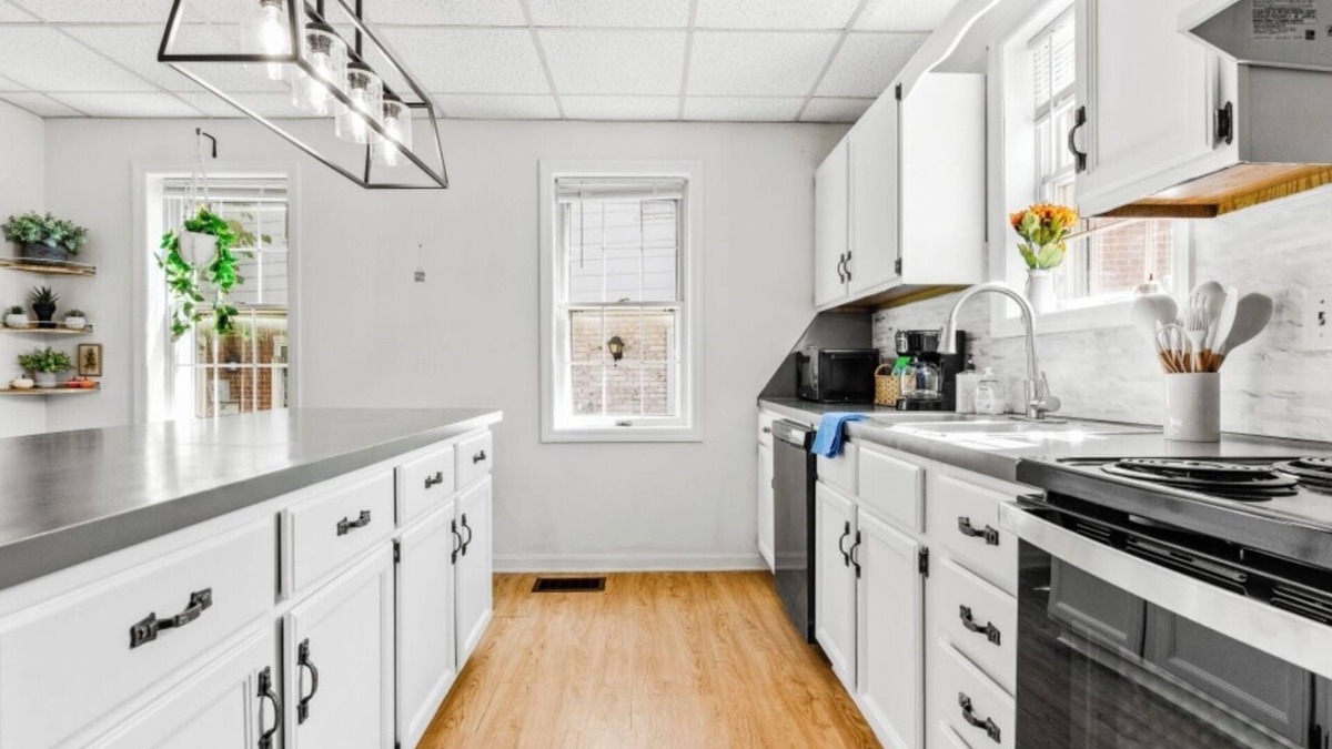 Gettysburg House | Middle St. Retreat a 3-bedroom townhome with AC and WiFi in historic Gettysburg