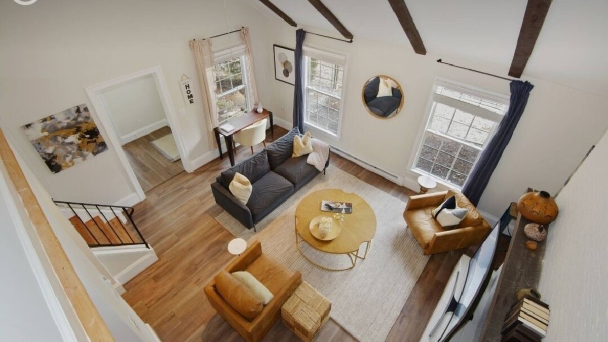 Lakeview Cottage | Middleburg Cottage Near Salamander Resort Spa