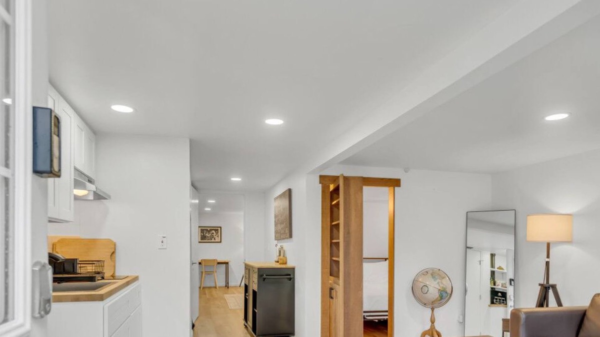 Central Sacramento House | Midtown Gem with Secret Speakeasy