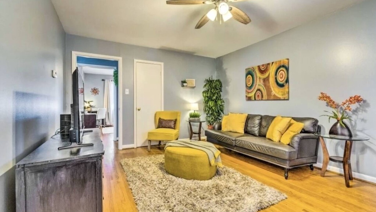 Midtown Apartment | Midtown Oasis