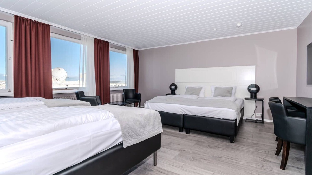 Downtown Hotel | Midtown Reykjavik - Quadruple Room