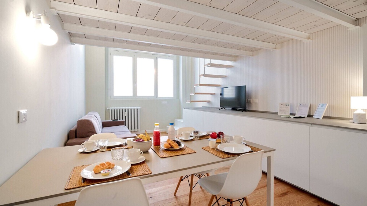 Acquabella Apartment | Milan design Loft-Hosted by Sweetstay