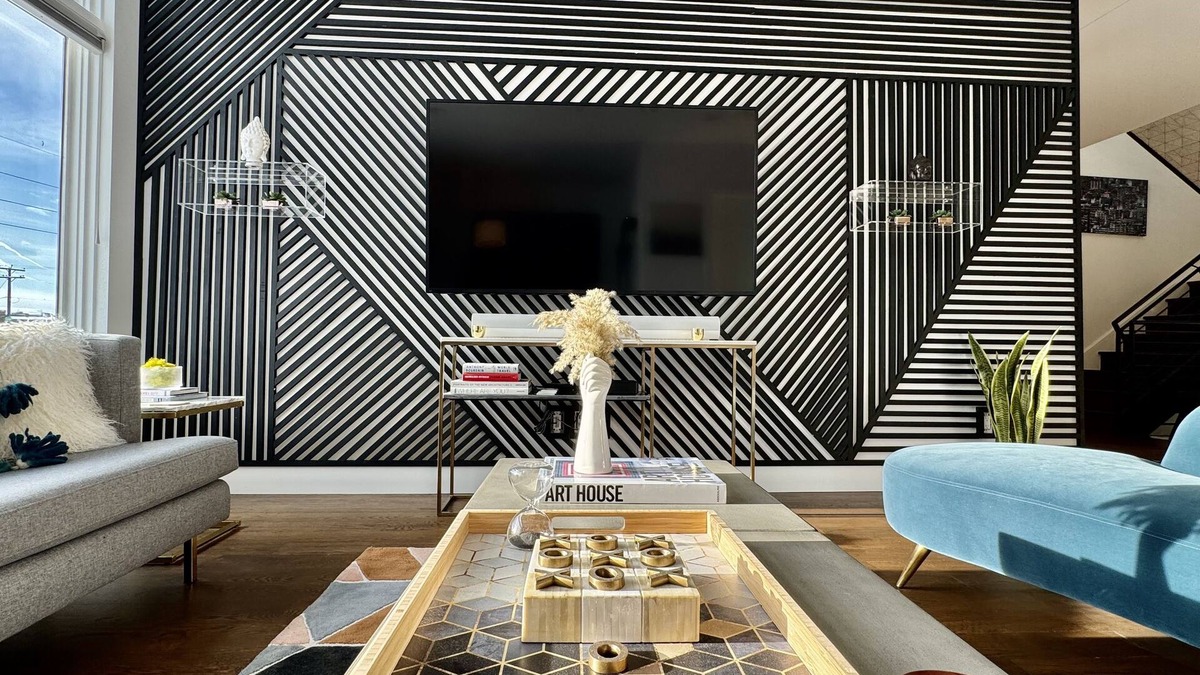 River North Art District House | Mile-High Modern Retreat: Your Denver Getaway