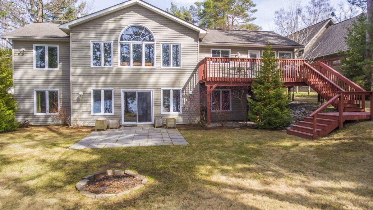 Minden Hills Cottage | Miles of boating on five lake chain