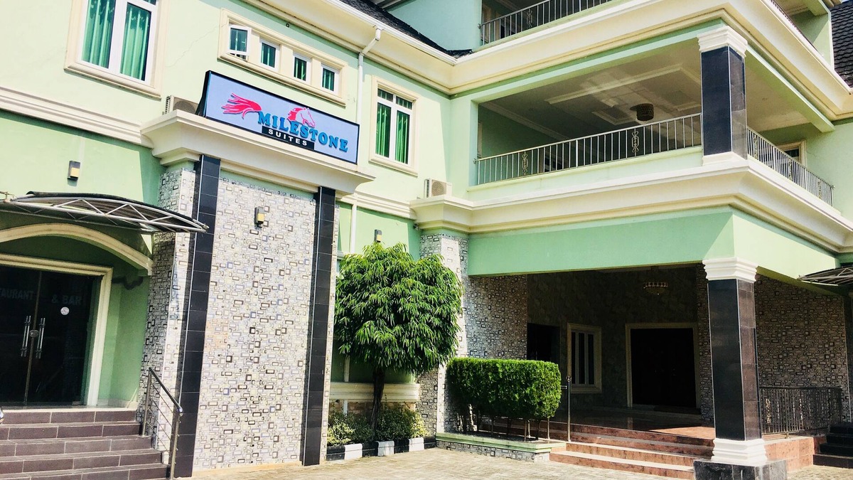 Ajah Hotel | Milestone Hotel Annex