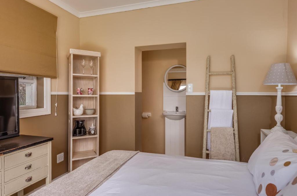 Port Elizabeth Apartment | Mill Park Corner Cottages