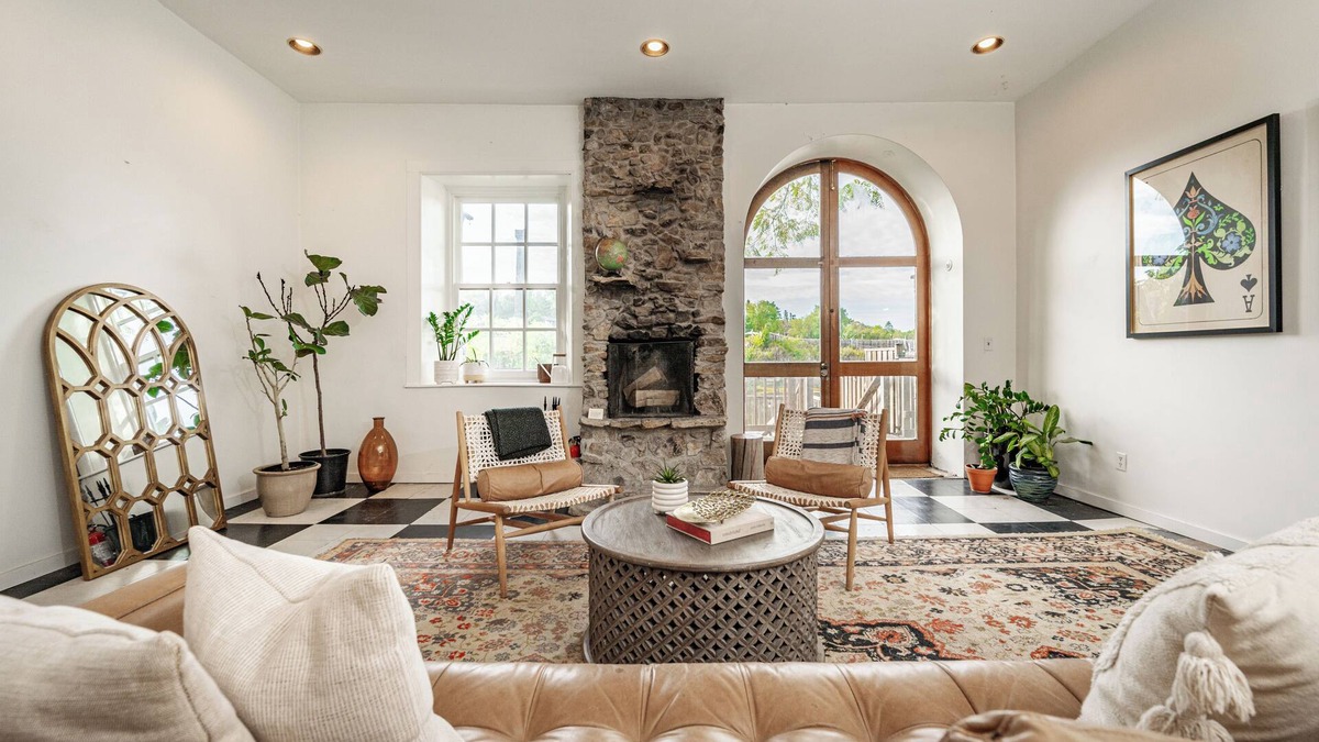 Elora House | Mill St. Retreat Elora