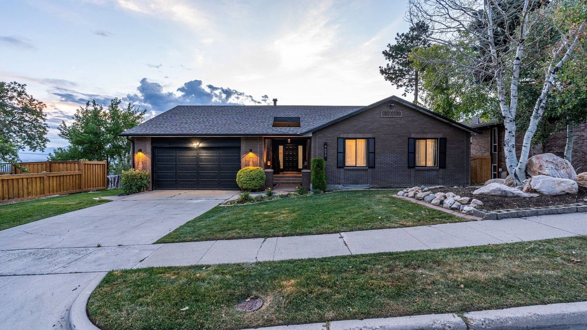 Olympus Cove House | Millcreek Villa: Scenic Fun & Games Getaway! by RedAwning