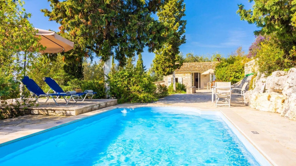 Ieromonachos Villa | Millers Cottage Large Private Pool, A/C, WiFi