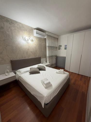 Forlanini Apartment | Minamò Flat - Elegant stay in Milan