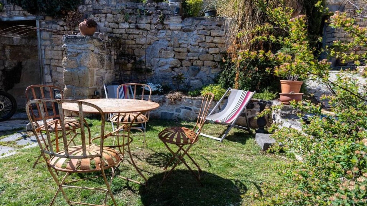 Saint-Saturnin House | Mini Gite de 20 m2 Dans Village Auvergnat