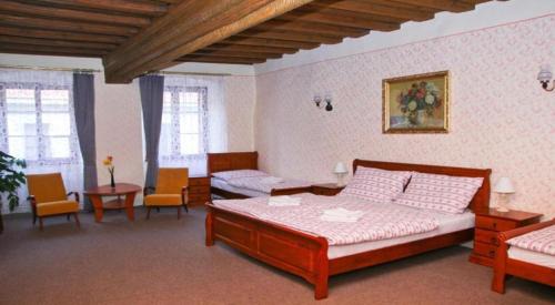 Cesky Krumlov Apartment | Mini Hotel Abraka & Apartments