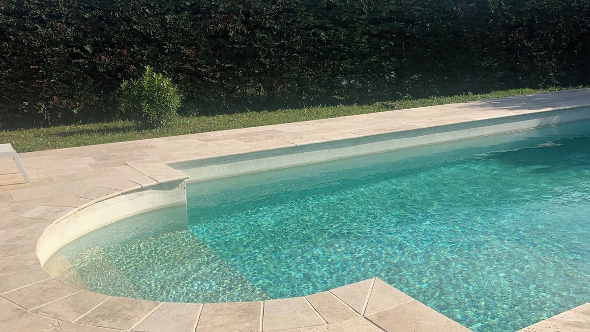 Aigueze House | Mini Villa à Aiguèze Avec Piscine Privée et vue sur le Village
