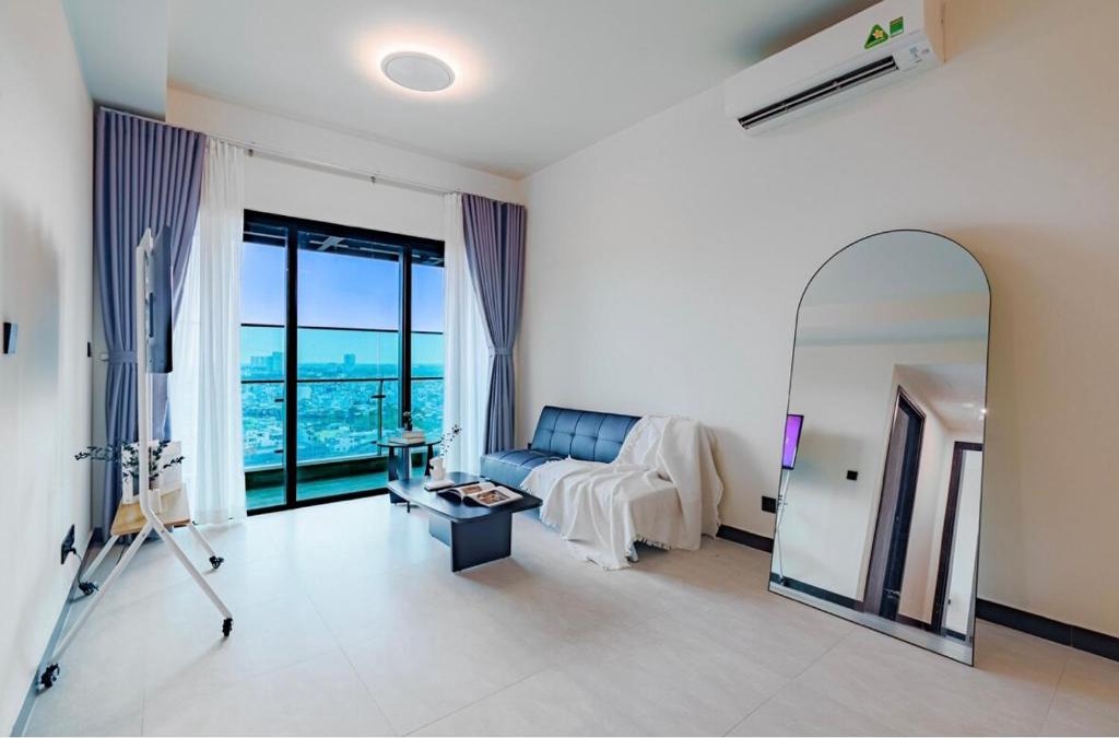 District 4 Apartment | Minimal Luxury Apartment District 4