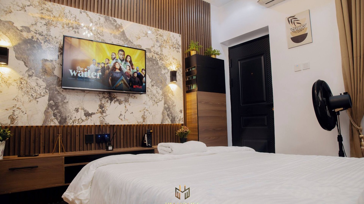 Igbobi Apartment | Minimalist Akoka Studio Near Unilag