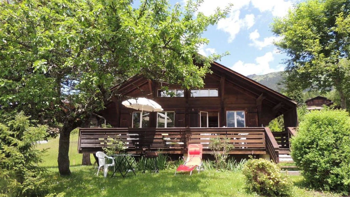 Lauenen Apartment | Minnehaha, Chalet by Interhome