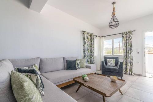 Milatos Beach Apartment | Minoas Apt Next to the Beach