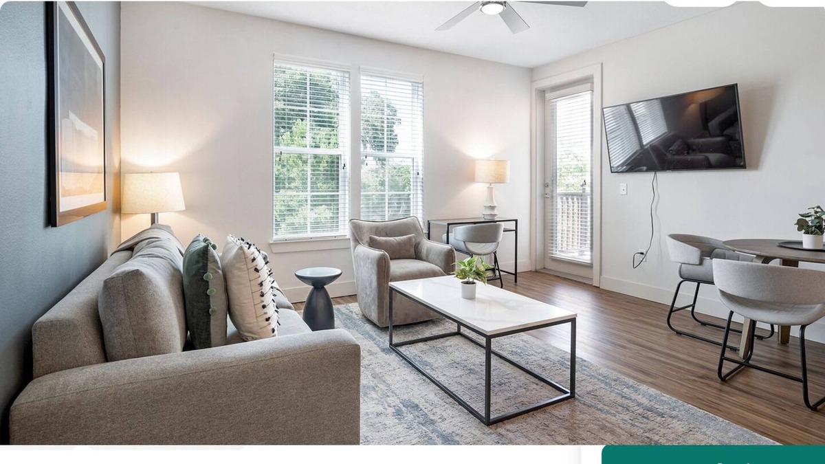 College Park Apartment | Min’s from AdventHealth Hsptl! Washer/Dryer, parking,pet friendly& all amenities