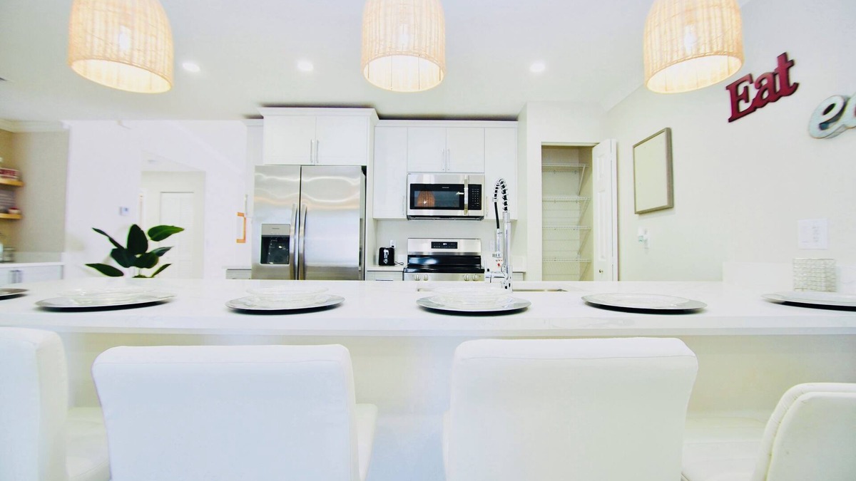 Delray Beach House | Mins to the beach, avenue, restaurant's and nightlife!