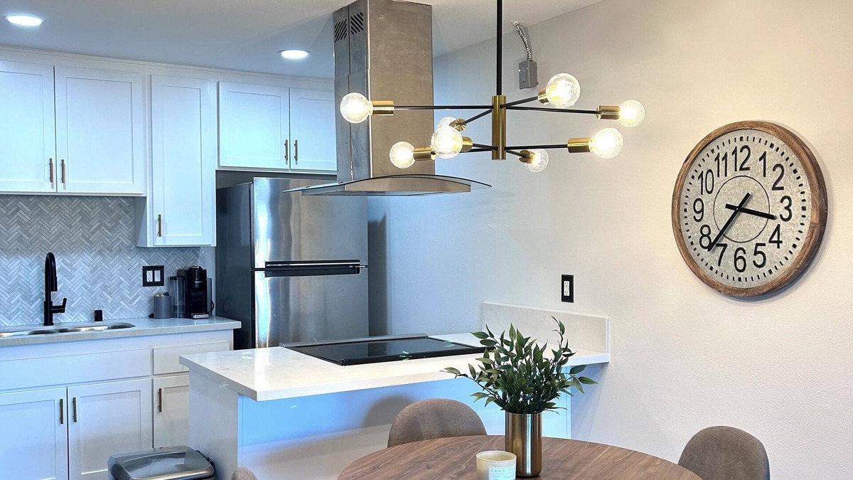 Carlsbad Condo | Minutes from Carlsbad Downtown and Beach