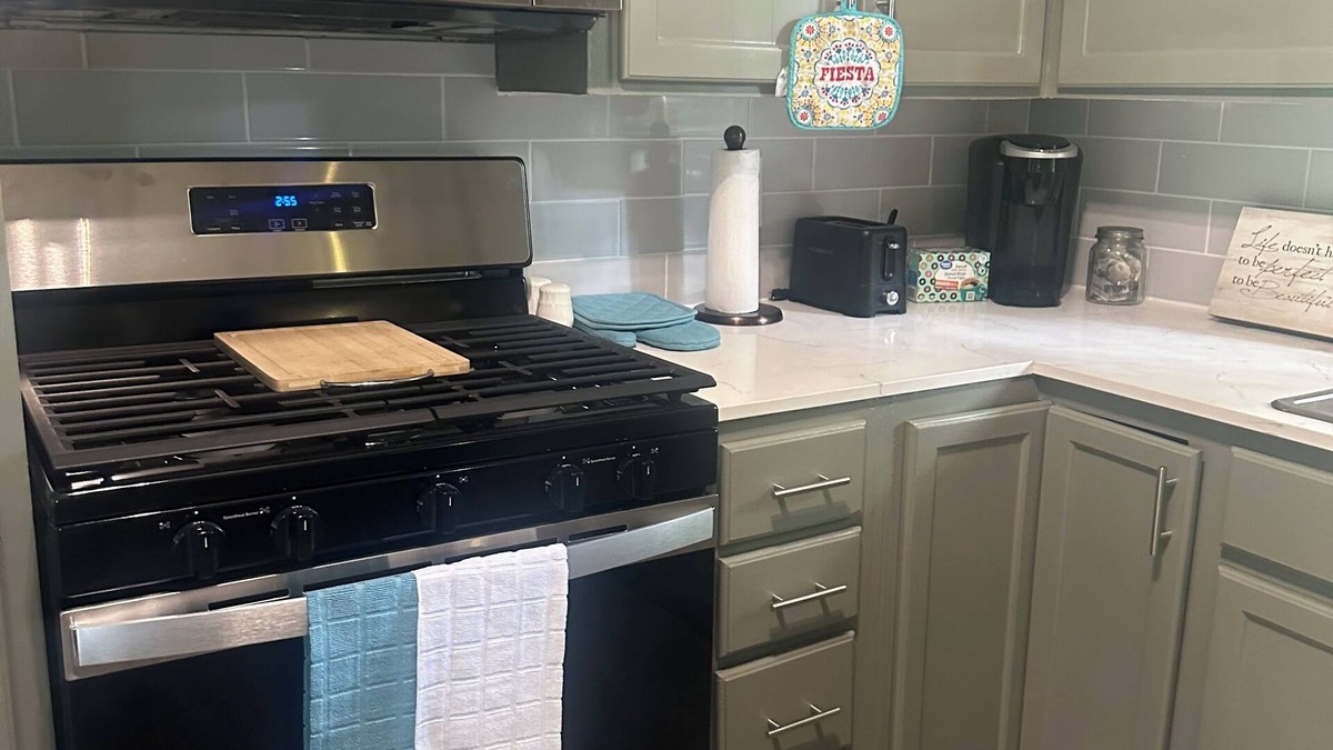 Monroe House | Minutes from ULM Charming 3-bedroom house with WiFi in peaceful North Monroe