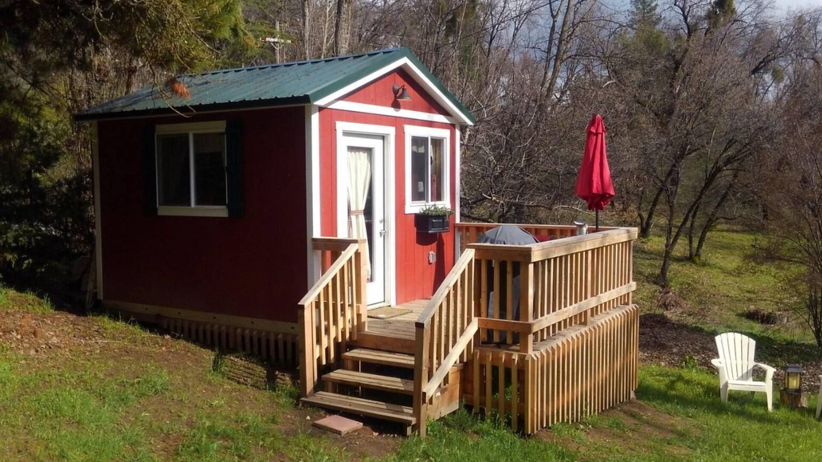 Pinehurst Cabin | Minutes to Sequoia & Kings Canyon Nat'l Parks Wi Fi, & No Cleaning Fee