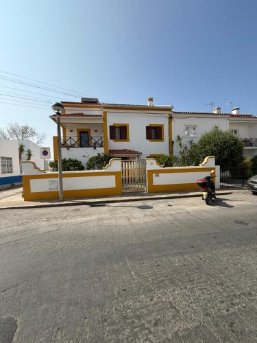 Vila Nova de Milfontes House | MIRA VILA by Stay in Alentejo for HIKERS