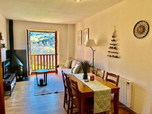 Taull Apartment | Mirador de la Neu