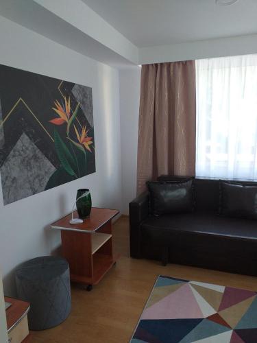 Azuga House | MIRAJ