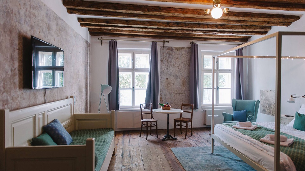 Olomouc Hotel | Miss Sophie's Olomouc