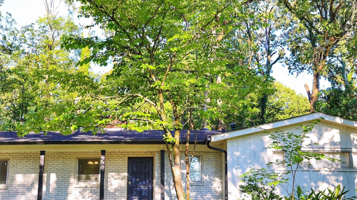 Tougaloo House | Mississippi Blues House