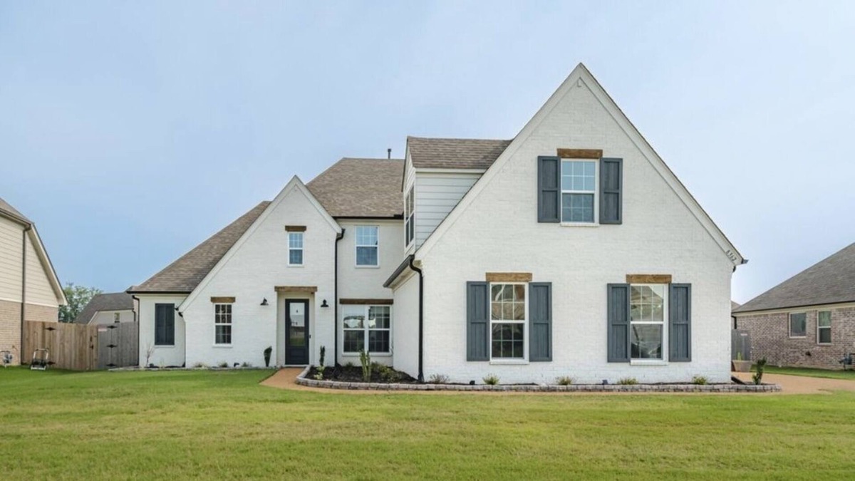 Olive Branch House | Mississippi oasis- 20-25 min from downtown Memphis, TN