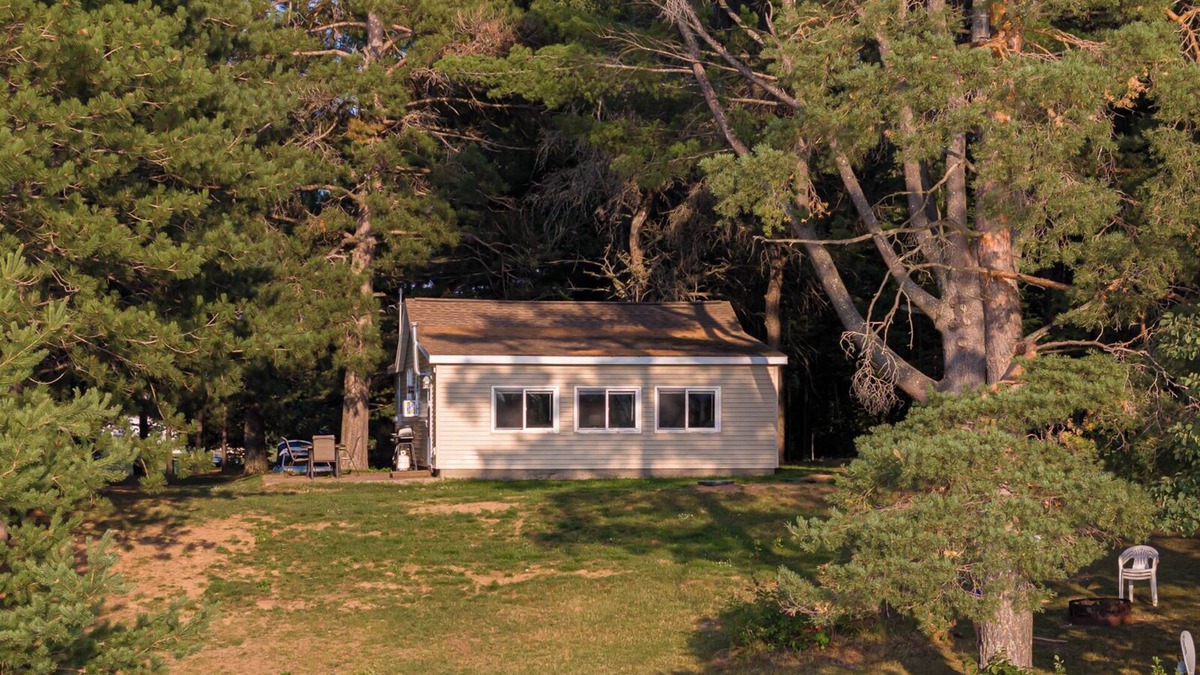 Harshaw House | Mitchell Lane Retreat