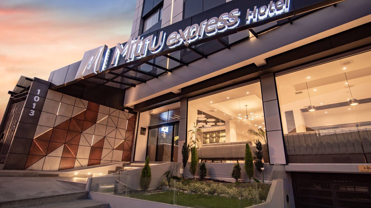 Downtown La Paz Hotel | Mitru Express