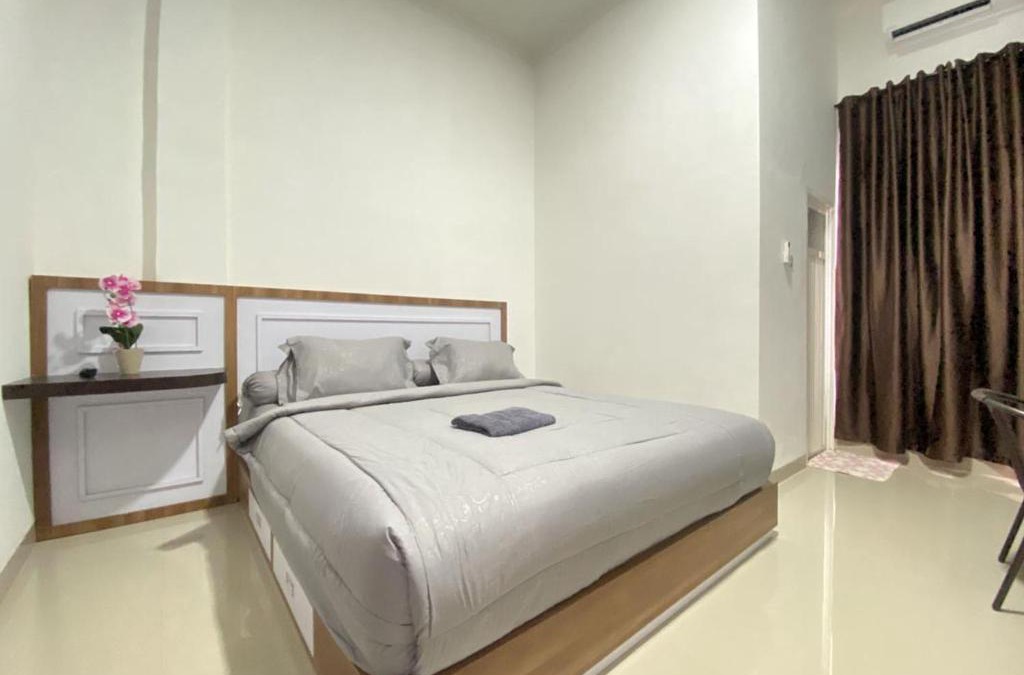 Sulawesi Hotel | MJ Guest House Pusat Kota Malili Mitra RedDoorz
