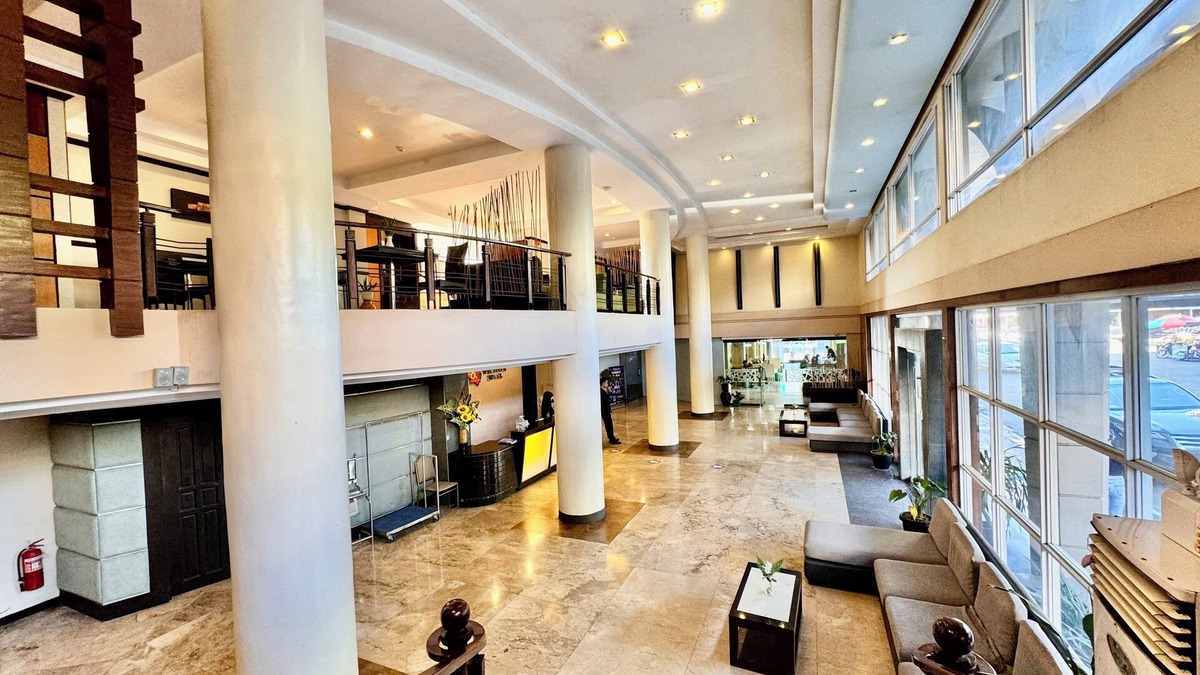 Bacolod Hotel | MO2 Westown Hotel Bacolod - Downtown