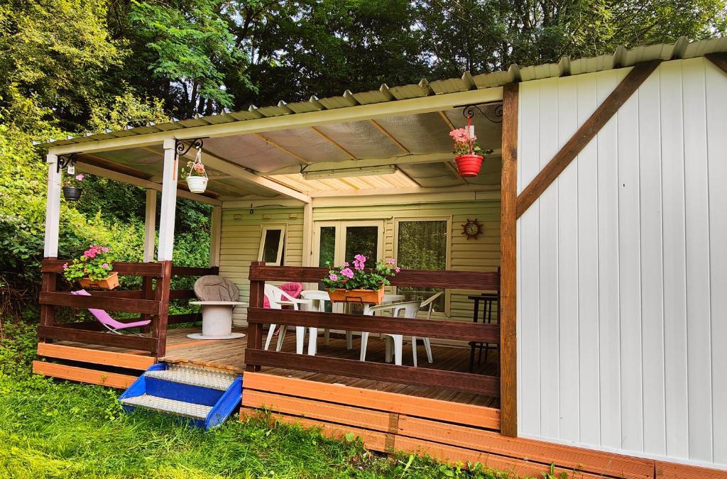 Latouille-Lentillac Ski Chalet | mobil home de campagne