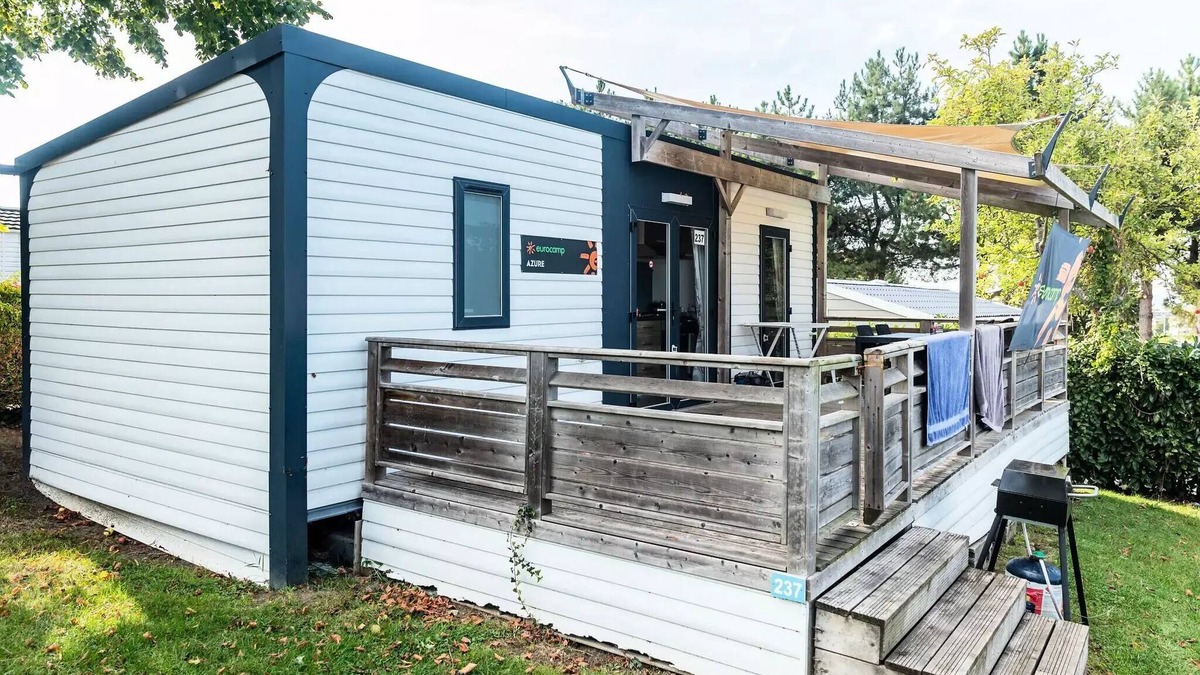 Houlgate House | Mobil-home | Premium Azure | 2 Bedrooms | 4 sleeps | Raised terrace | A/C