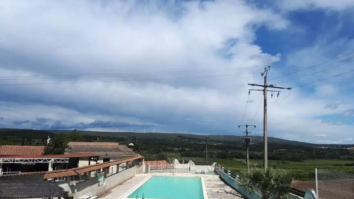 Villeveyrac House | Mobil-home | Premium | 2 Bedrooms | 4/6 persons | Raised terrace | A/C