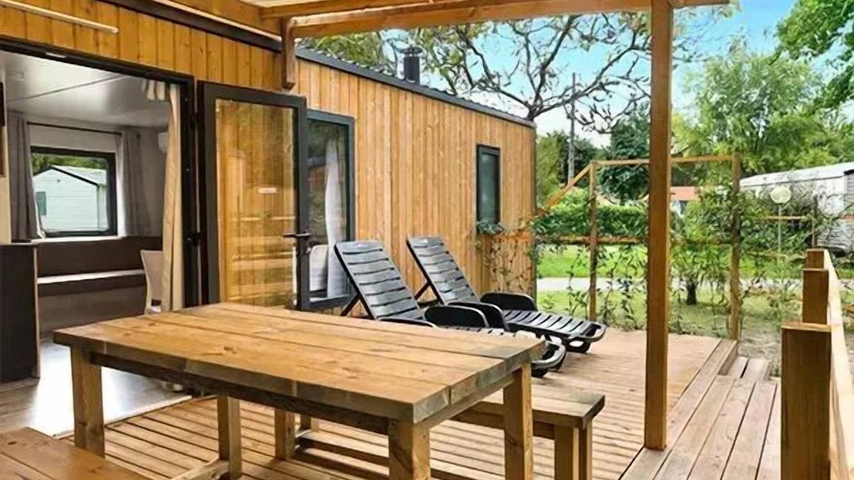Torreilles House | Mobil-home | Ultimate | 2 Ch. | 4 pers. | Raised terrace | A/C | TV