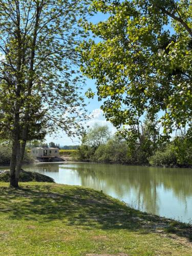 Clerey Other | Mobile home du lac