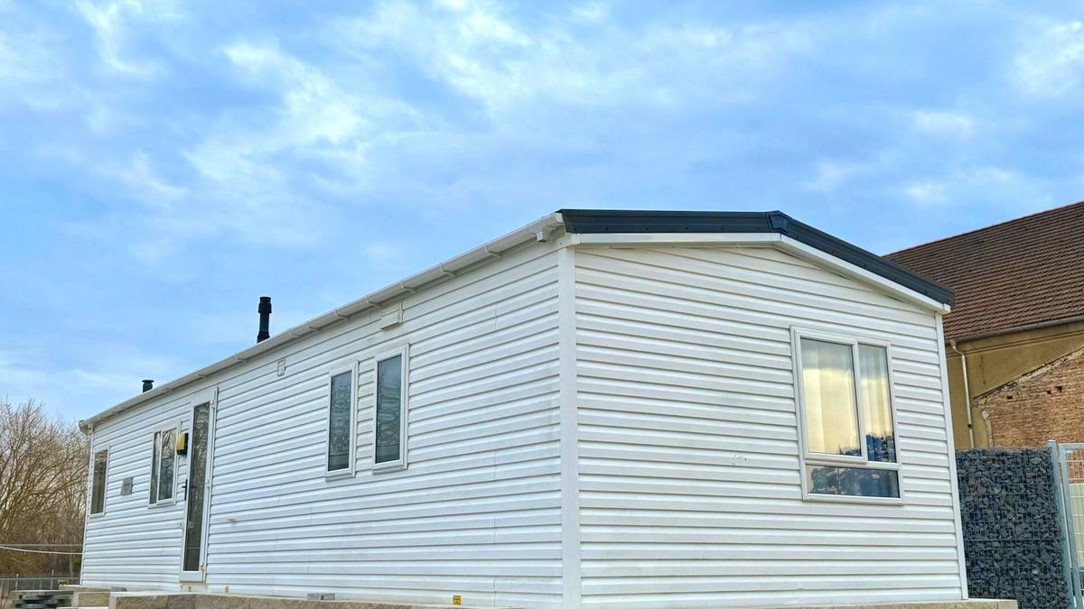 Mucheln House | Mobile home "Möwe am Geiseltalsee