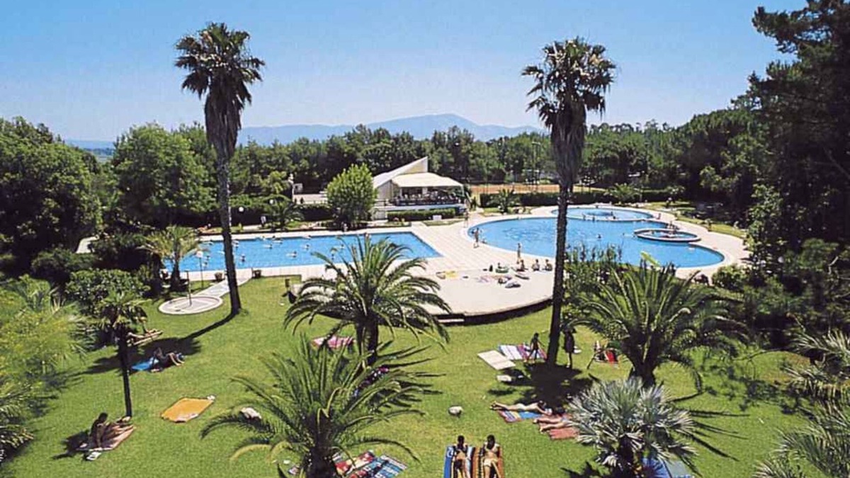 Baia Domizia House | Mobilehome with air conditioning, terrace and pool