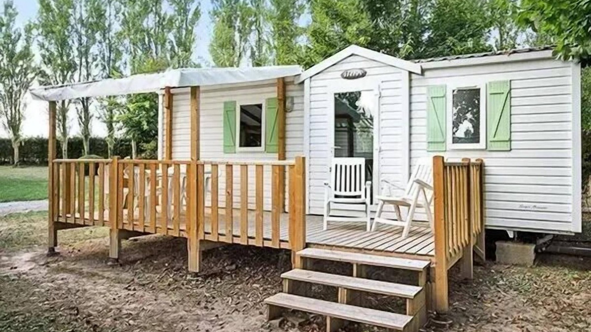 Joyeuse House | Mobilheim A/C