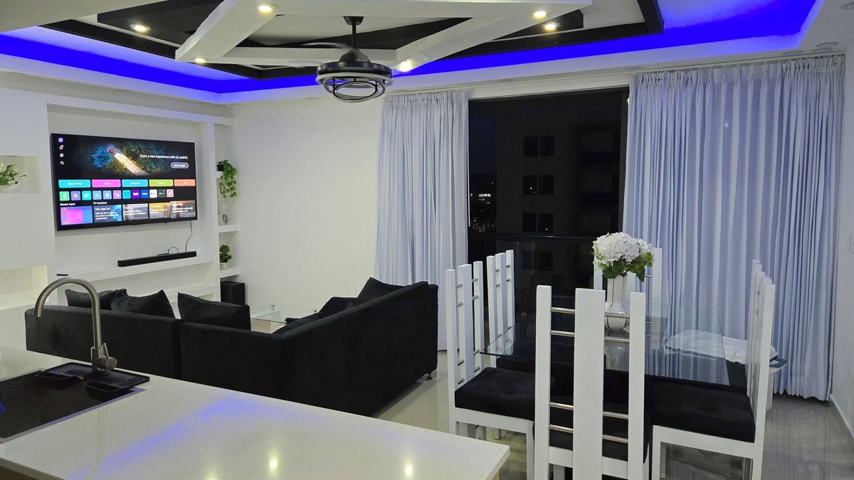 Punal Apartment | Modern 3BR Apartment w/Pool View & Smart Lock — 7 Min from Santiago Airport
