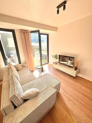 Banska Bystrica Apartment | Moderný apartmán so súkromnou terasou v centre mesta