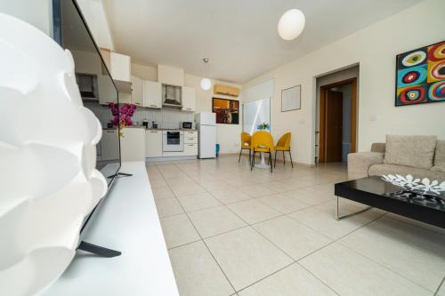 Egkomi Apartment | Modern 1 bedroom flat