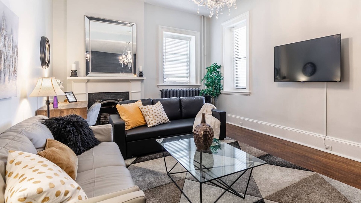 Hamilton Apartment | Modern 1 Double bed Apartment in James South Area