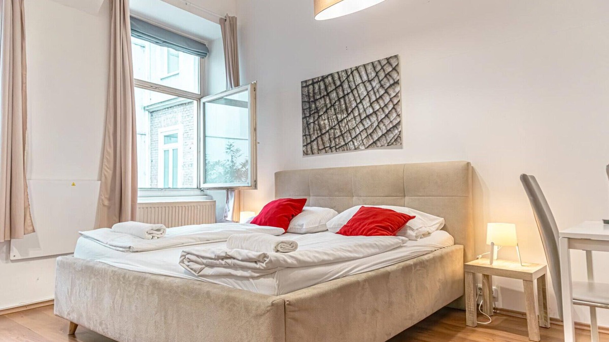 Landstrasse Apartment | Modern 1BR Apart-perfect for Longstays