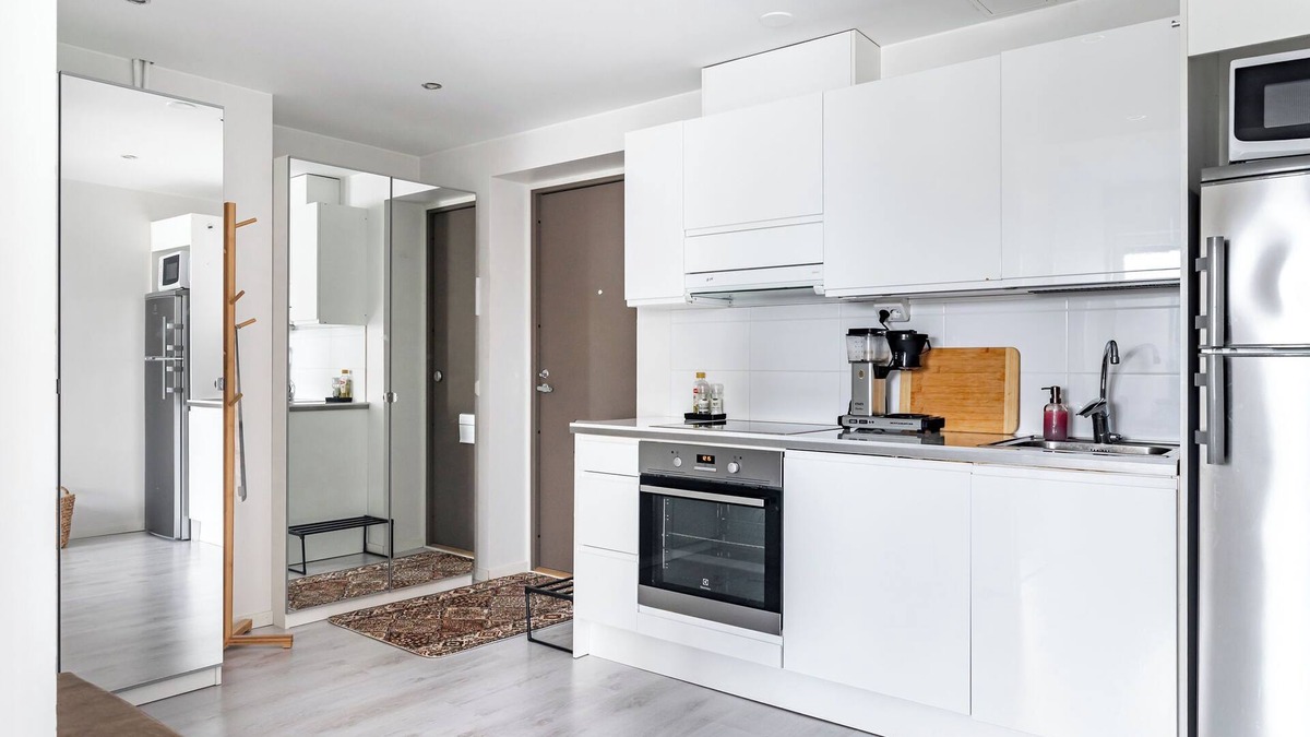 Lahti Apartment | Modern 1BR Home with Sauna & Balcony